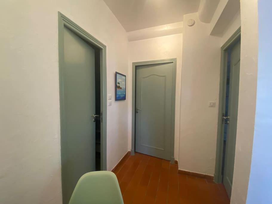 Simone, Appartement Maison, Quartier Calme, Grande Terrasse, Spa, Barbecue, 2 Chambres Fréjus 外观 照片