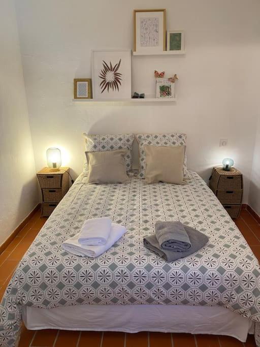 Simone, Appartement Maison, Quartier Calme, Grande Terrasse, Spa, Barbecue, 2 Chambres Fréjus 外观 照片